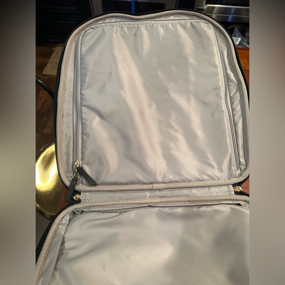 Tumi Oxford compact carry-on - Picture 14 of 17